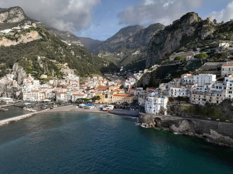 from airport to amalfi coast: inside look at positano transfer